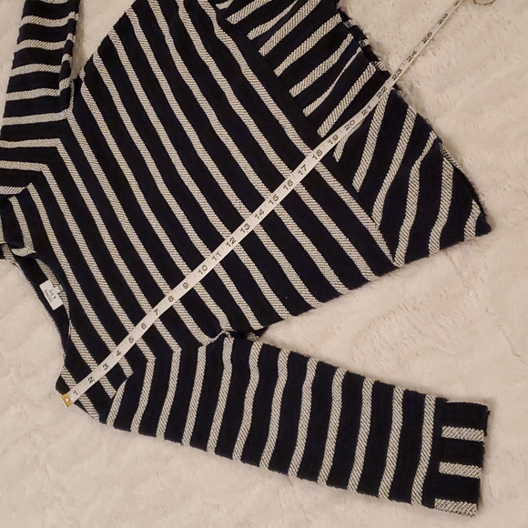 NWOT crown & ivy shimmery striped sweater - Picture 4 of 8